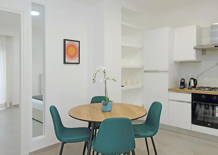 Ych- Bagnera Apartment Rom